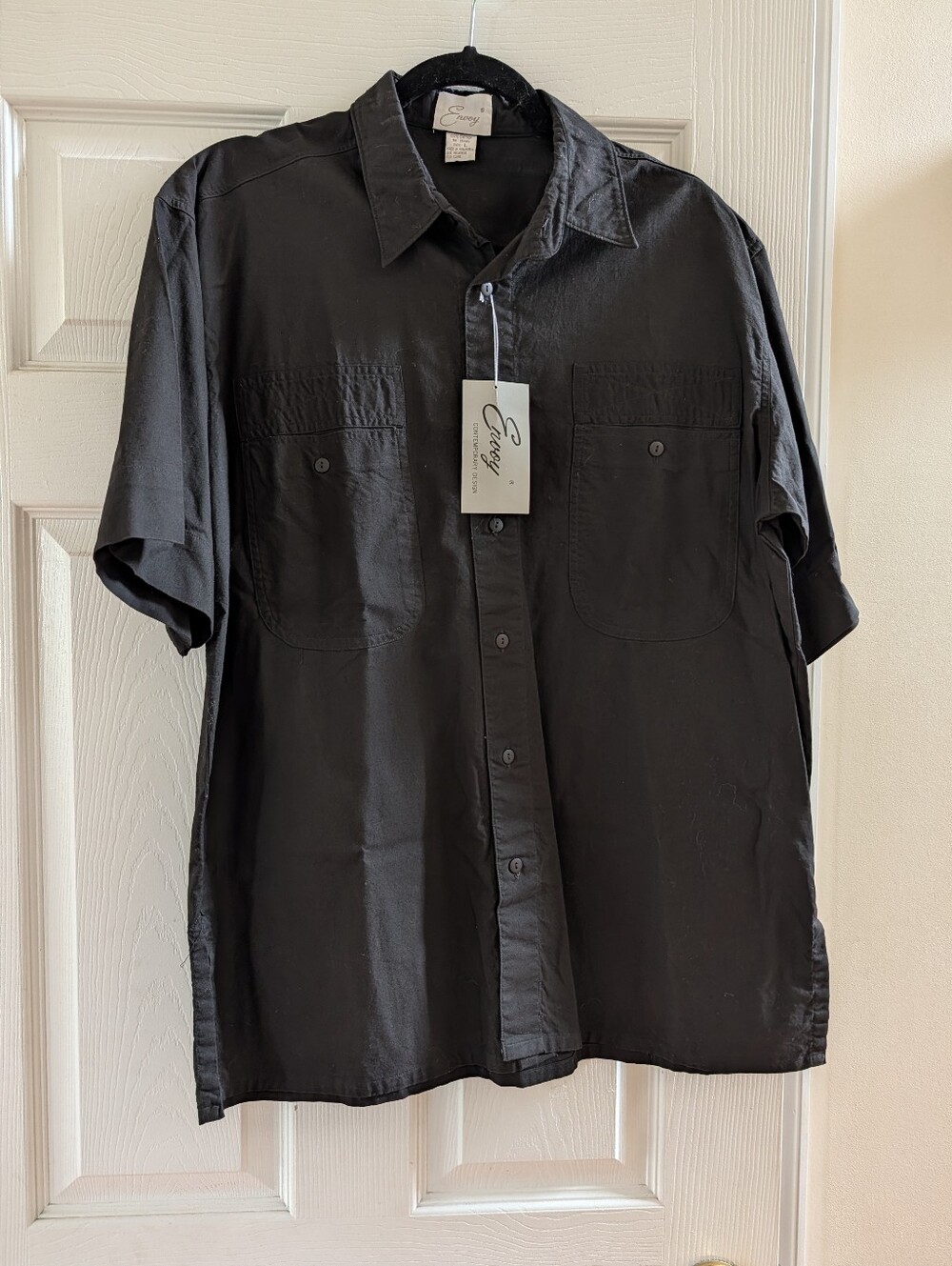Envoy Men's Short-Sleeve Button-Up Shirt in Black